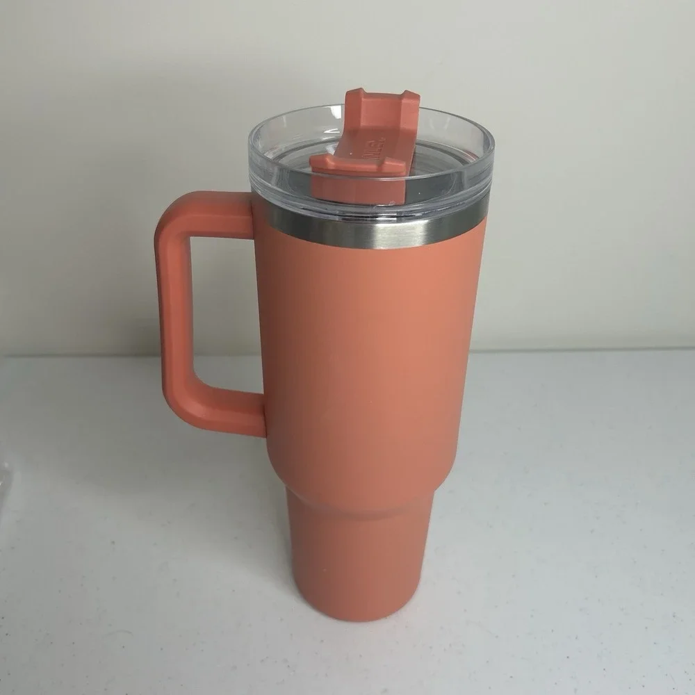 Stanley Adventure Quencher Travel Tumbler 40 oz Grapefruit NO STRAW - Picture 4 of 5
